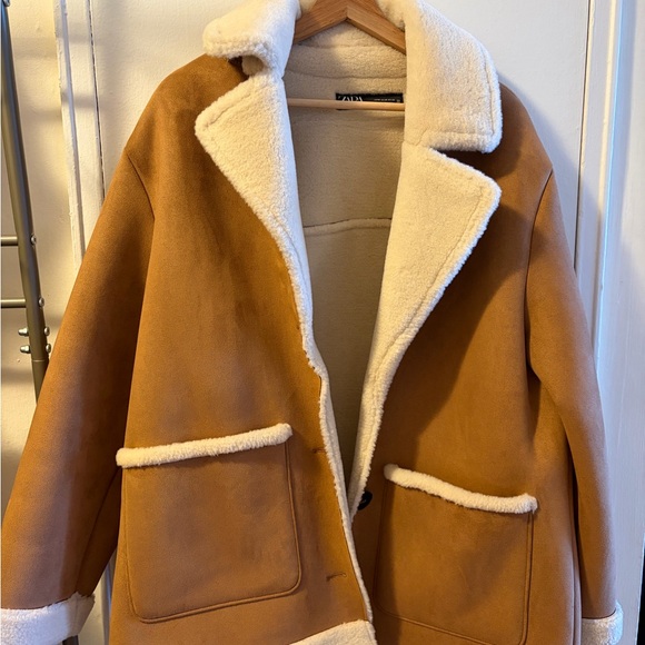 ZARA- double-faced Coat with Cream Lining - Picture 2 of 3